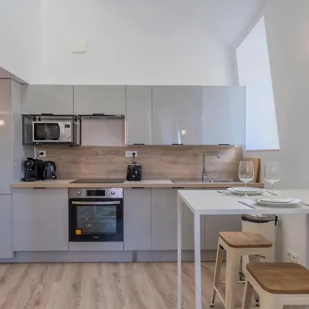 1 En Mezzanine Avec Parking